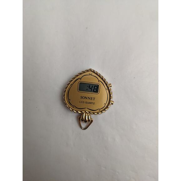 Vintage Sonnet Digital LCD Quartz Face “gold tone” Watch new battery - Picture 2 of 6